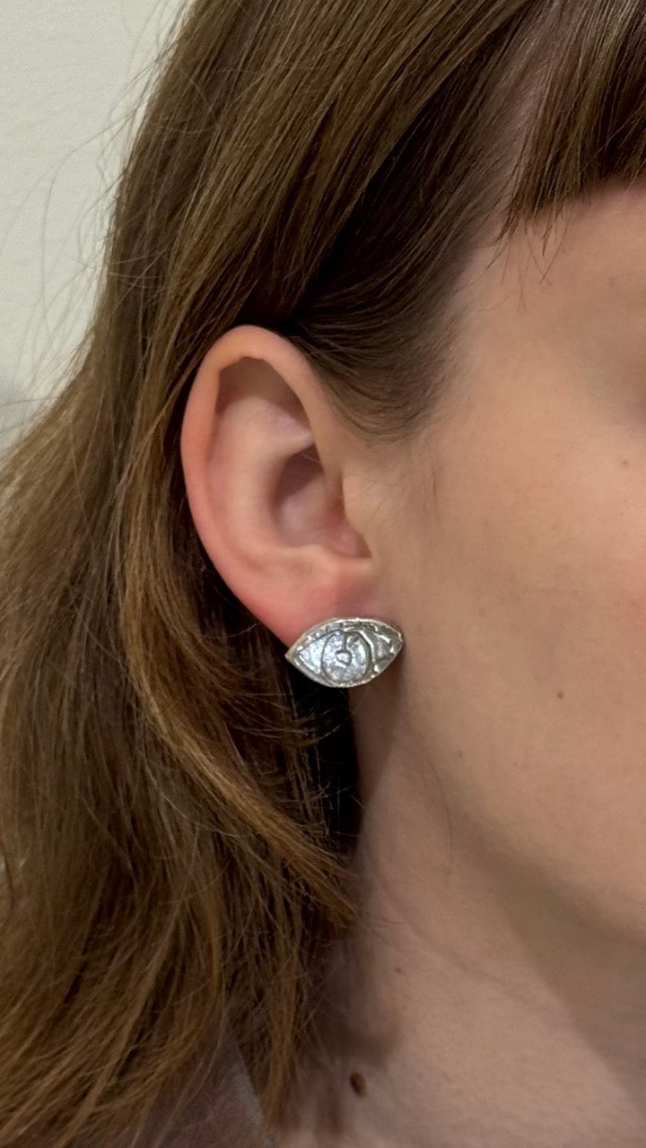 ANNA RIESS Stud Earrings / hand/ ear/ eye