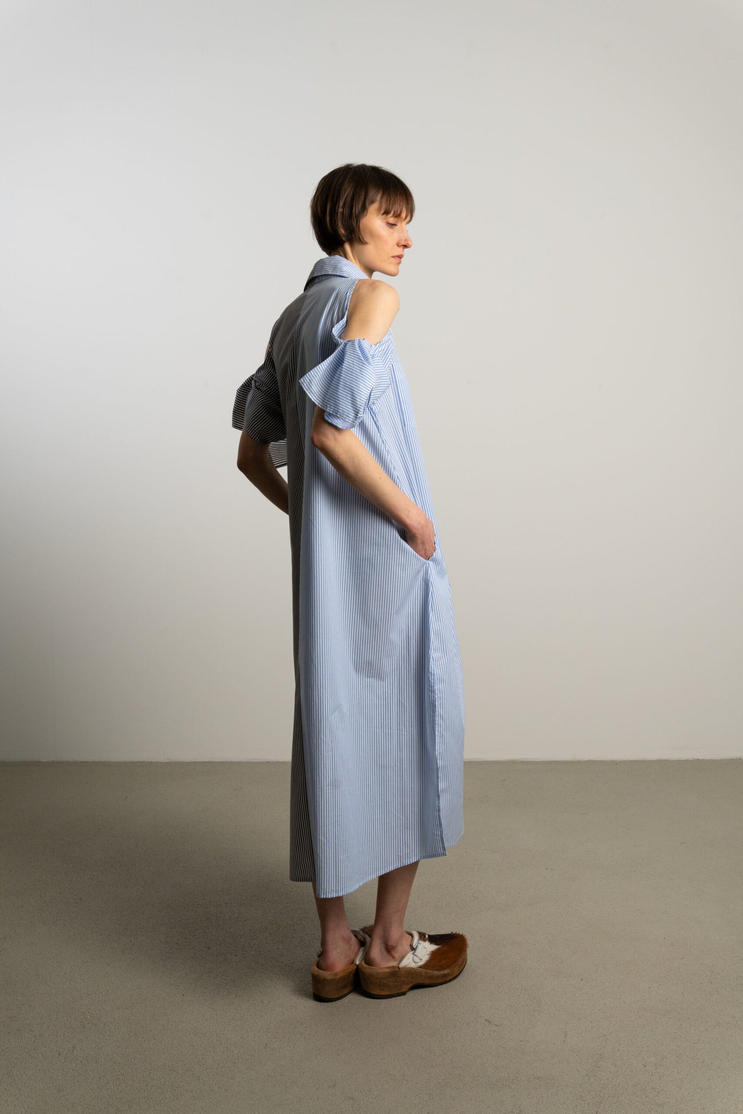 Open Shoulder Bow Dress / twin stripe