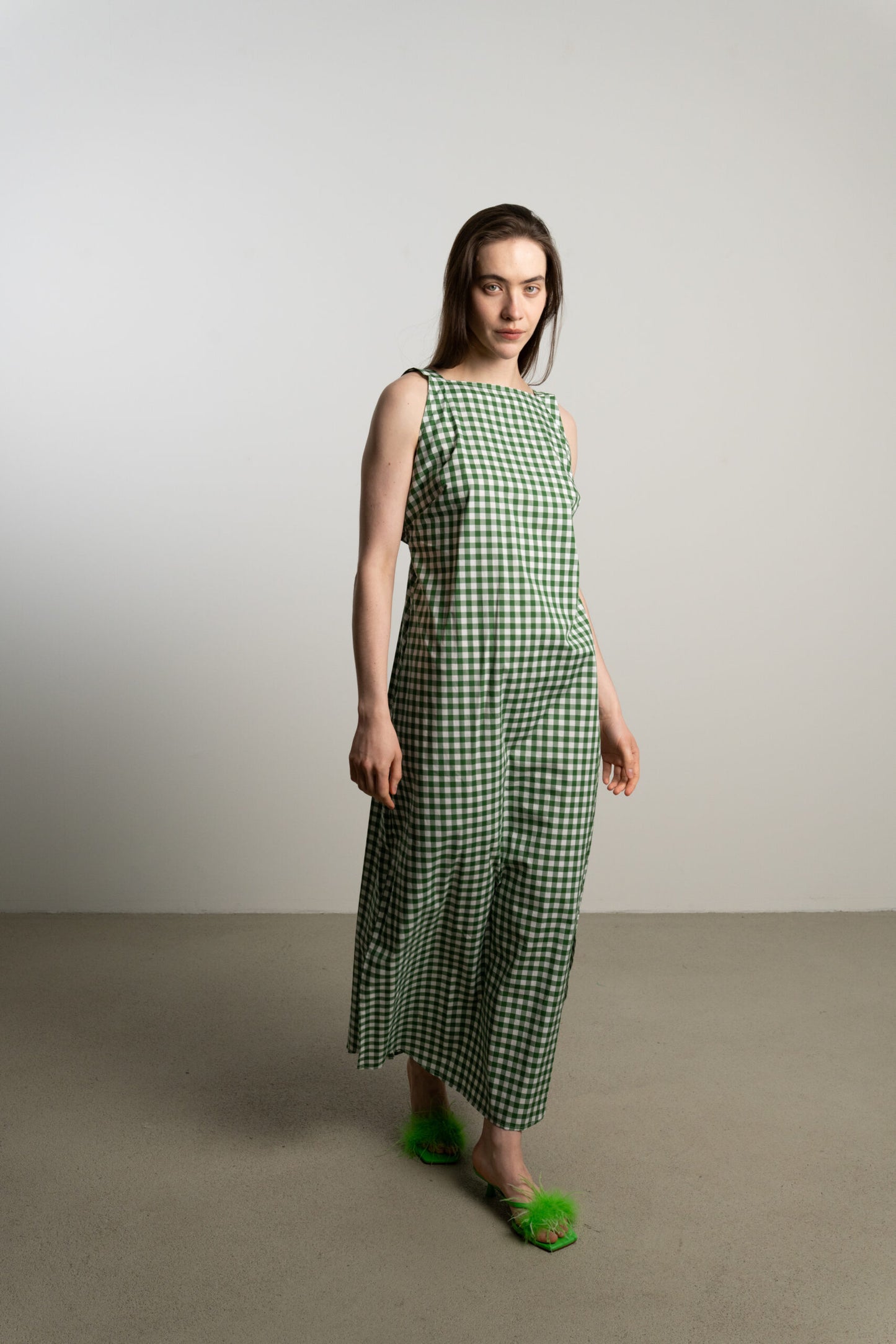 Apron Dress RUTH / leaf vichy