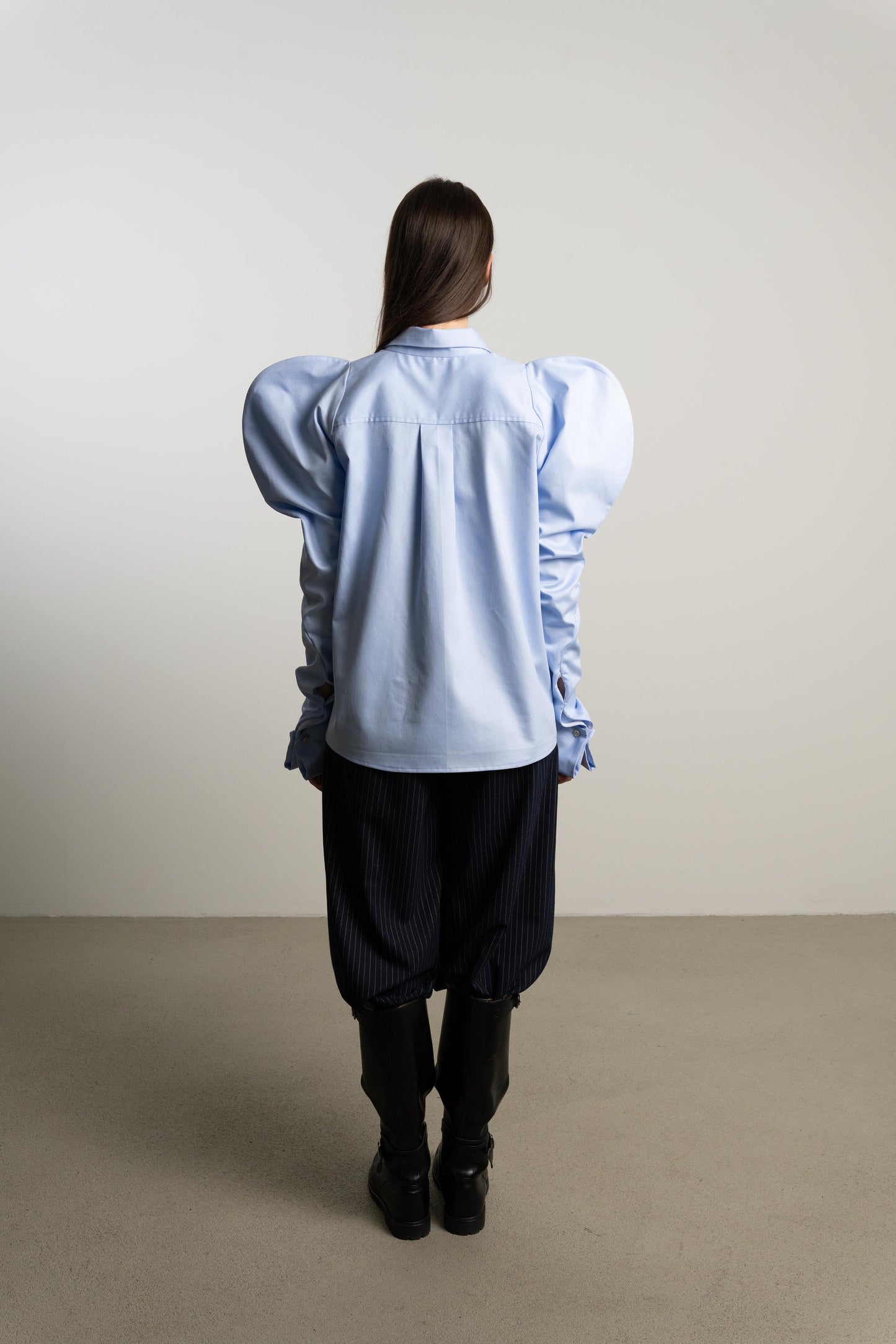 Puff Sleeve Shirt PYNTER / heavy cloud