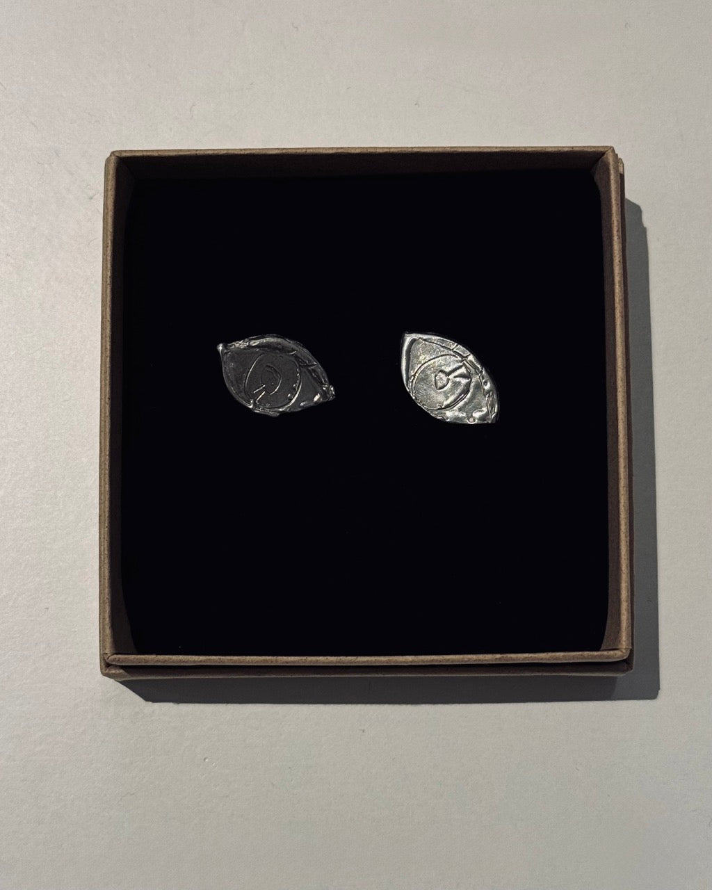 ANNA RIESS Stud Earrings / hand/ ear/ eye