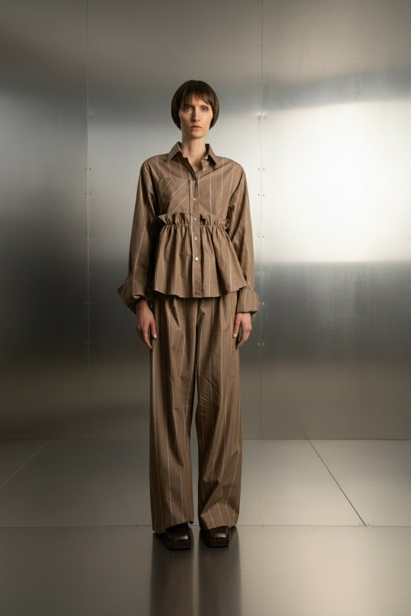 ADVENT SALE 16.12. / Bow Sleeve Ruffle Shirt SLICE / safari pin