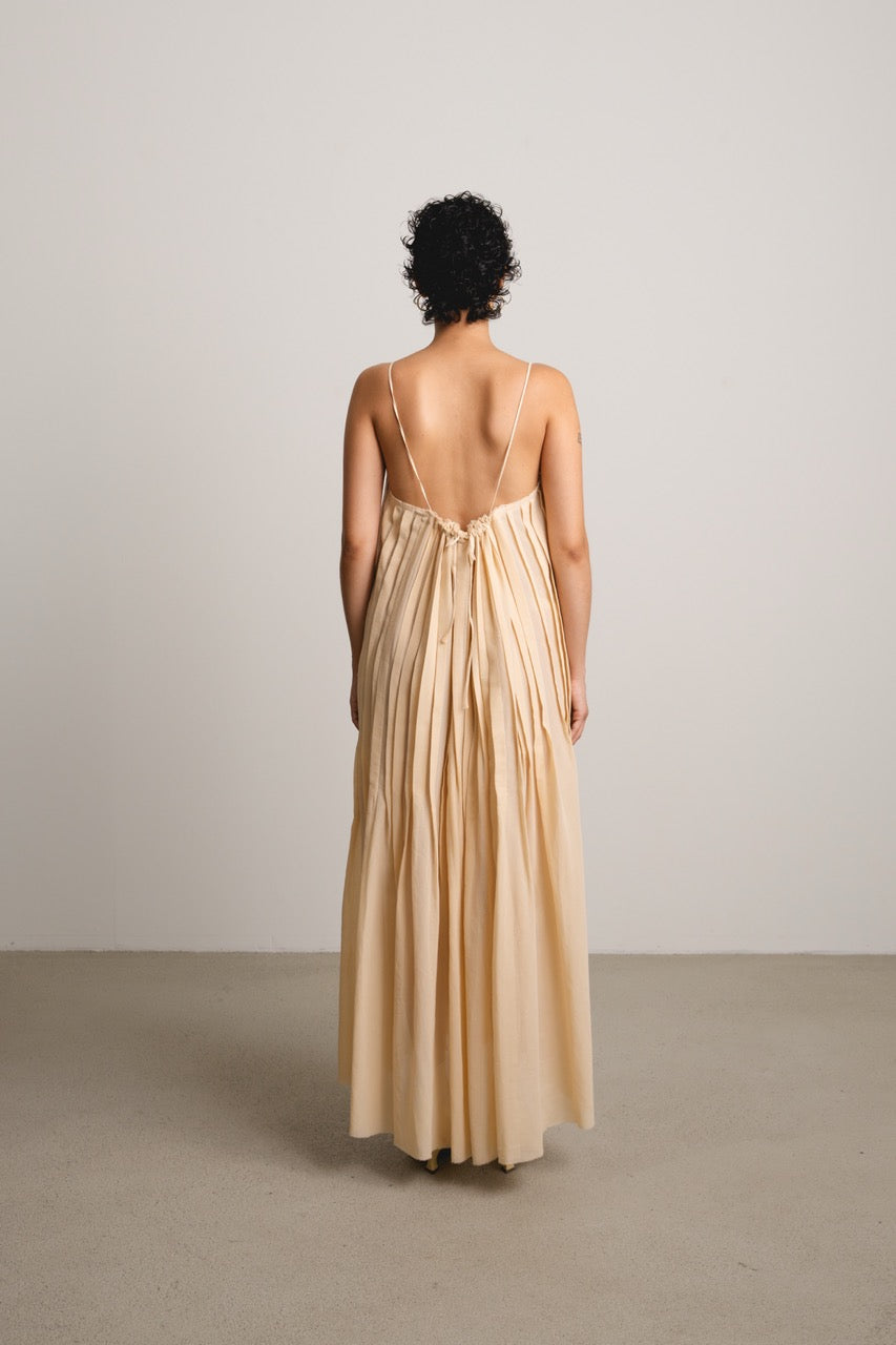 Plissee Dress PLIS / shell