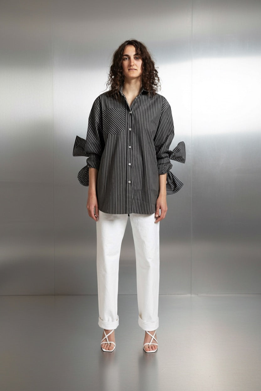 ADVENT SALE 19.12. / Bow Sleeve Shirt DAWN / black pinstripe
