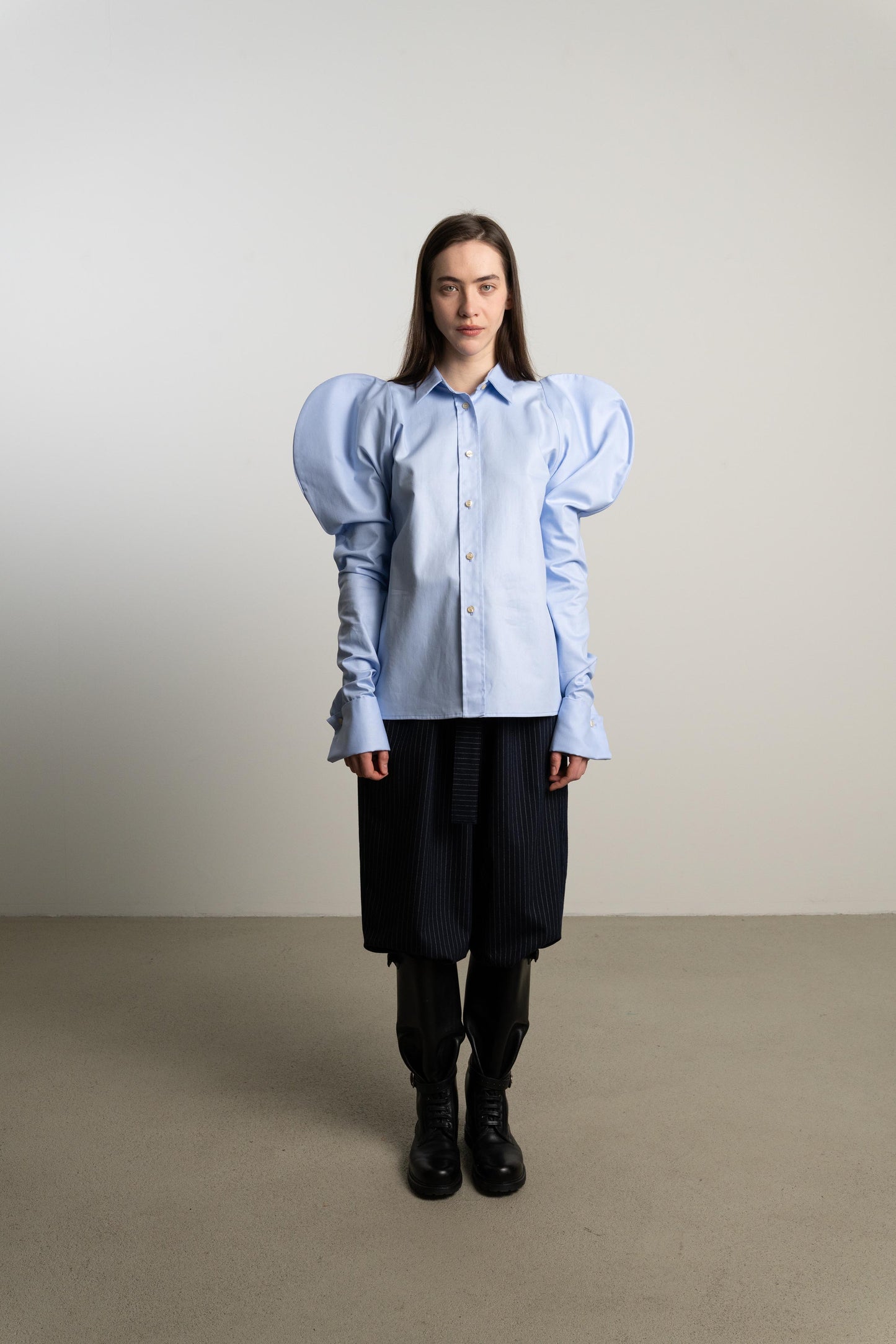 Puff Sleeve Shirt PYNTER / heavy cloud